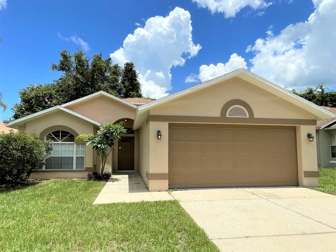 Foto principal - 11013 Bentwood Ct