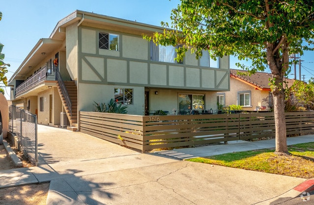 Building Photo - Garden Avenue Apartments