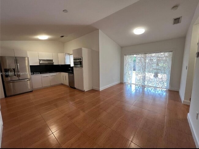 Building Photo - 14260 SW 182nd Terrace