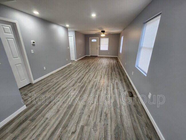 Foto del edificio - 2137 N 14th St