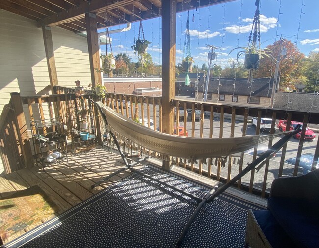 Building Photo - 58 Albany St