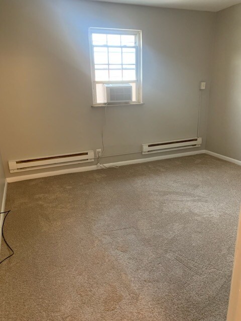 LIVING ROOM - 1164 Broadway St
