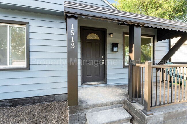 Building Photo - Gorgeous Kitchen and Bath in Hazel Park!