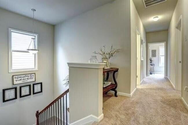 Foto del edificio - 5328 Cactus Cove Ln