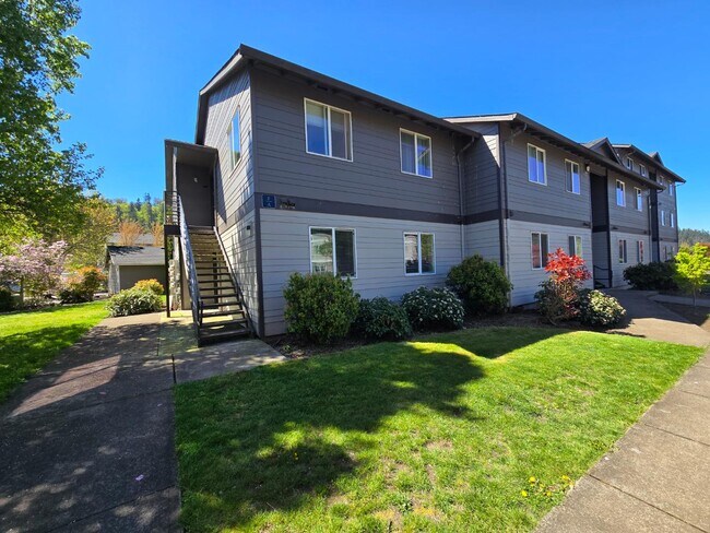 Foto del edificio - Pioneer Village Apartments
