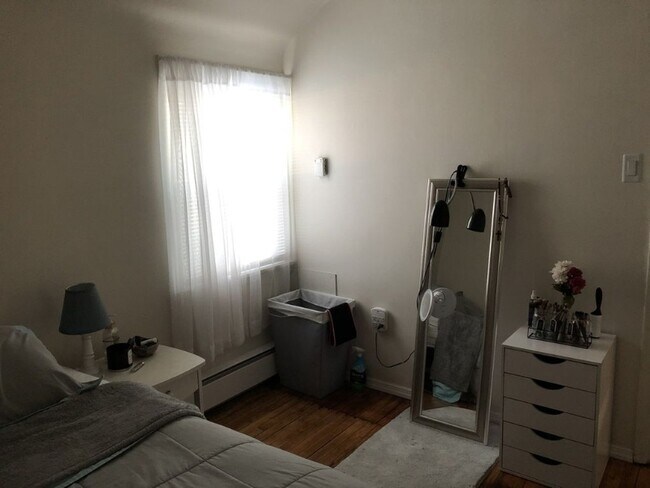 Foto del edificio - 46 Buckwalter Rd