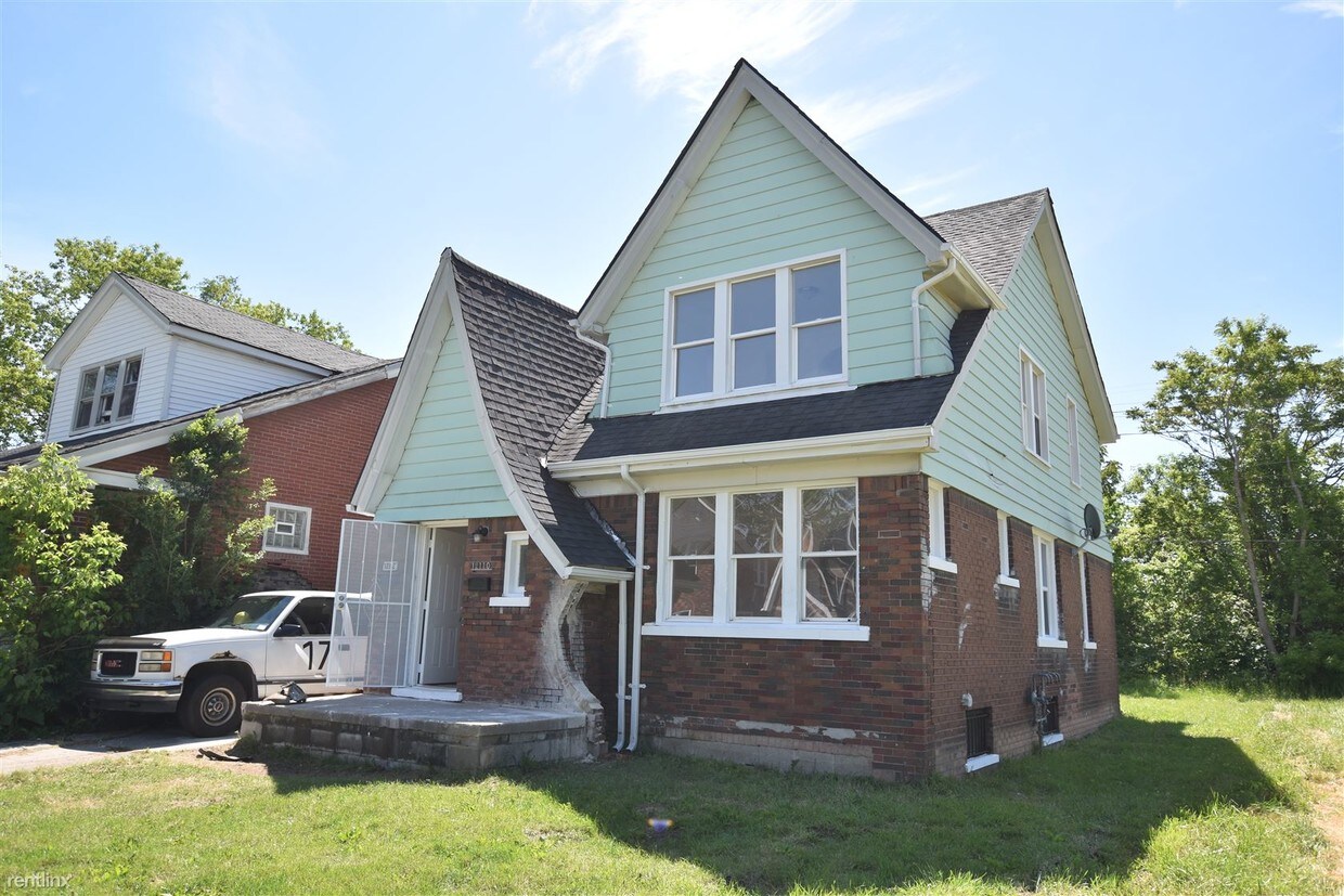 Primary Photo - 12110 Christy St