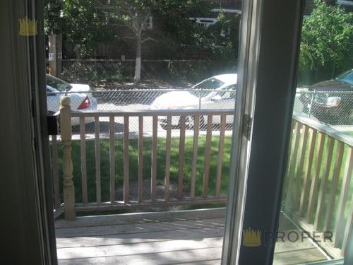 Foto del edificio - 30 Raymond St