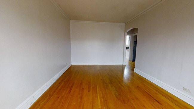 Foto del edificio - 822 Reba-2N