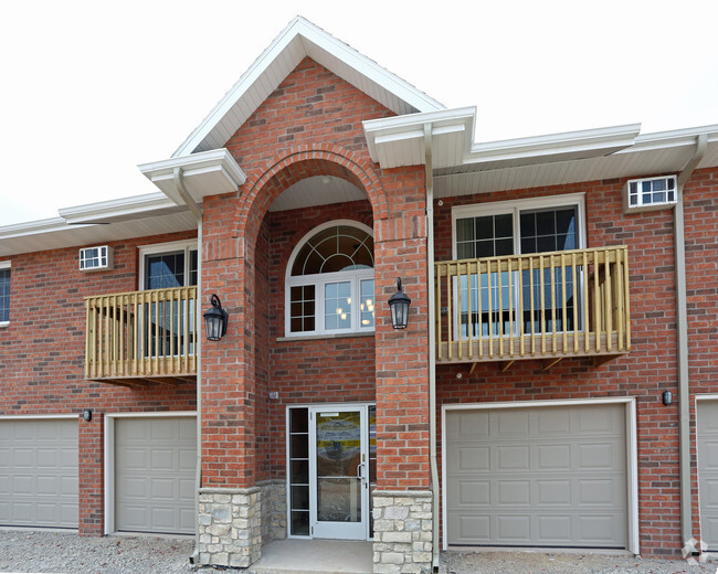 Building Photo - Ontario Road Apartments