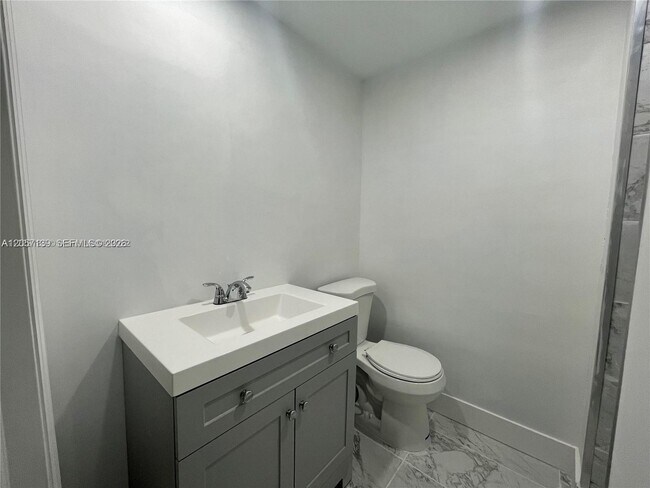 Foto del edificio - 1522 SW 10th St