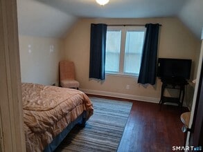 Building Photo - 194 Washington Ave