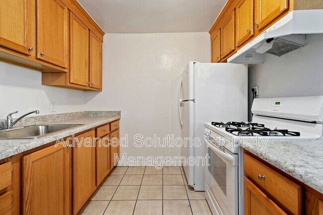 Foto del edificio - 370 E Sherman Ave