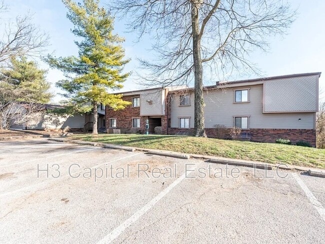 Photo - 103 Woodhenge Dr Apartment