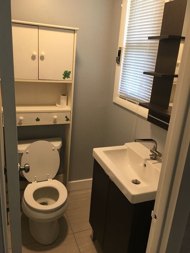 Foto principal - 6807 Brookmill Rd