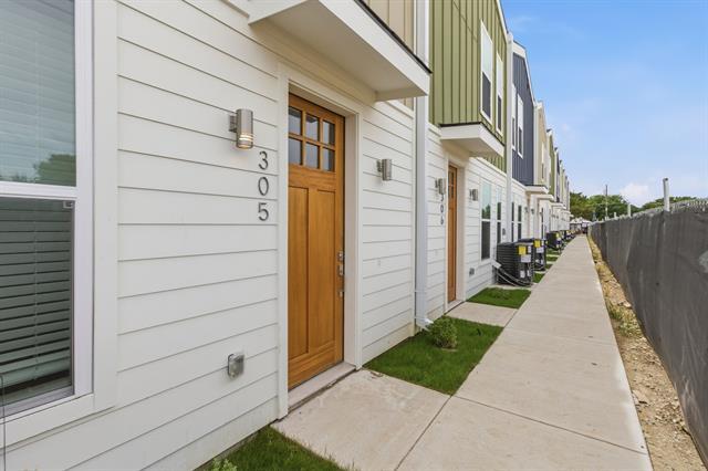 Foto del edificio - 2925 Spruce Valley Ln