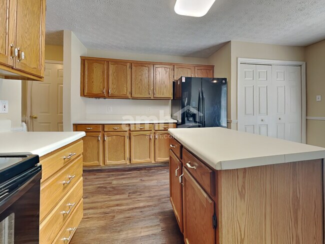 Foto del edificio - 7633 Callow Cove Ln