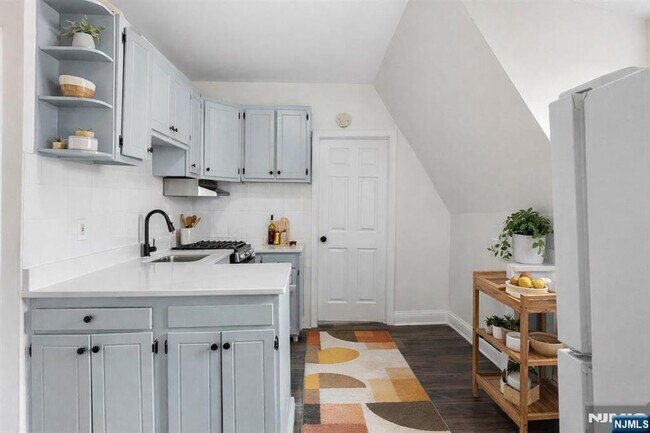 Foto del edificio - 676 Chestnut St