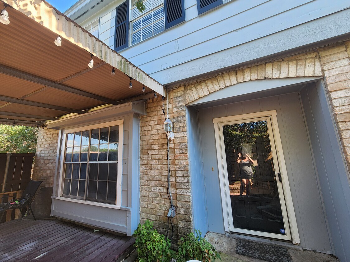 624 Trailwood Ct, Garland, TX 75043 Townhome Rentals in Garland TX