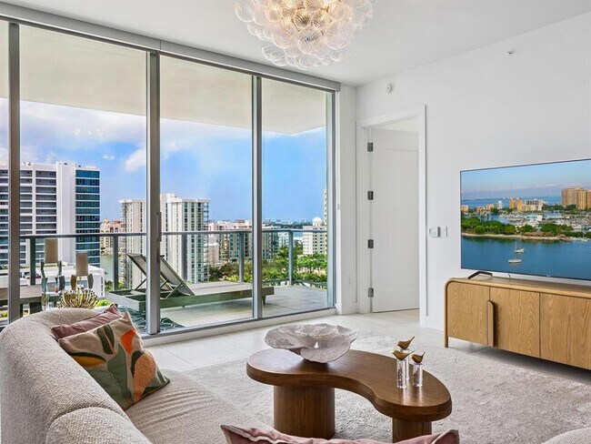 Foto del edificio - 301 Quay Commons Dr