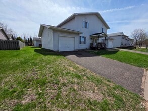 Building Photo - 4925 Coventry Ct