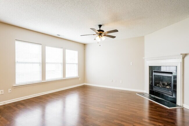 Foto del edificio - 3112 Olustee Dr