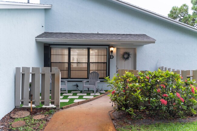 Building Photo - 431 Jupiter Lakes Blvd