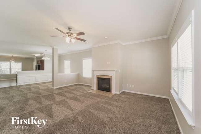 Foto del edificio - 9609 Fernspray Rd