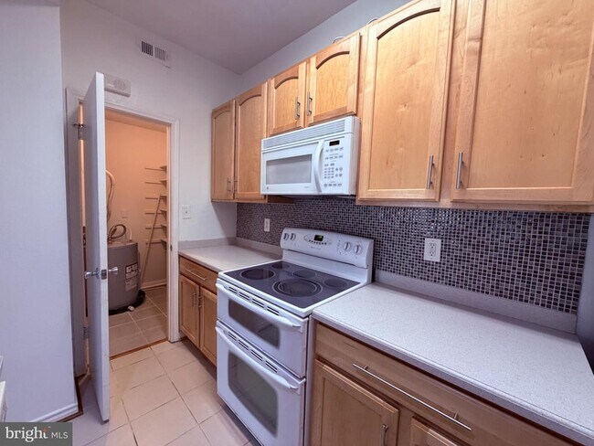Foto del edificio - 12152 Penderview Terrace