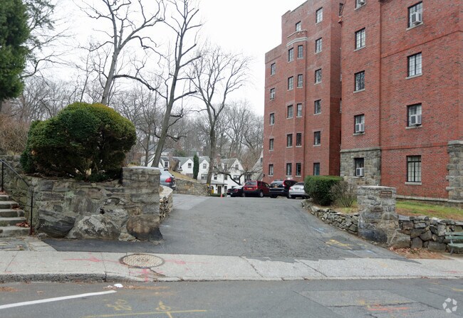 Foto del edificio - 22-28 Sagamore Rd