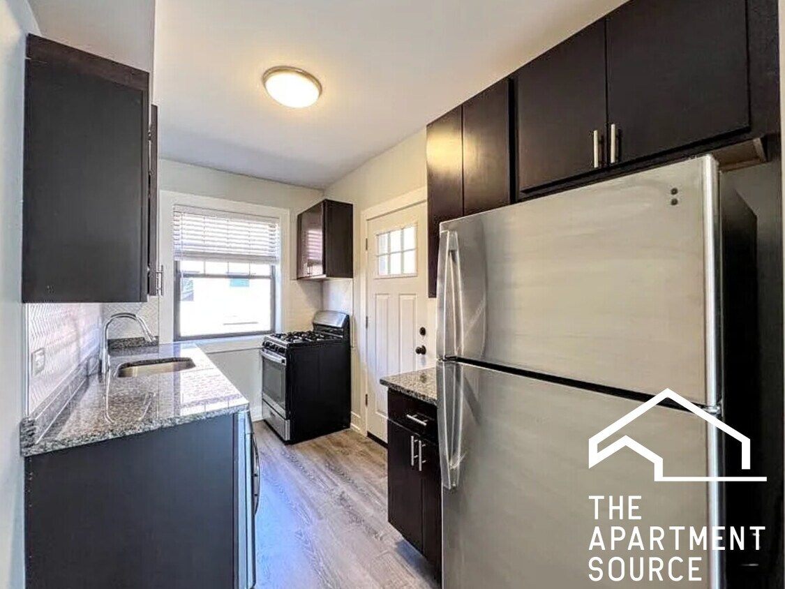Foto principal - 1128 Maple Ave