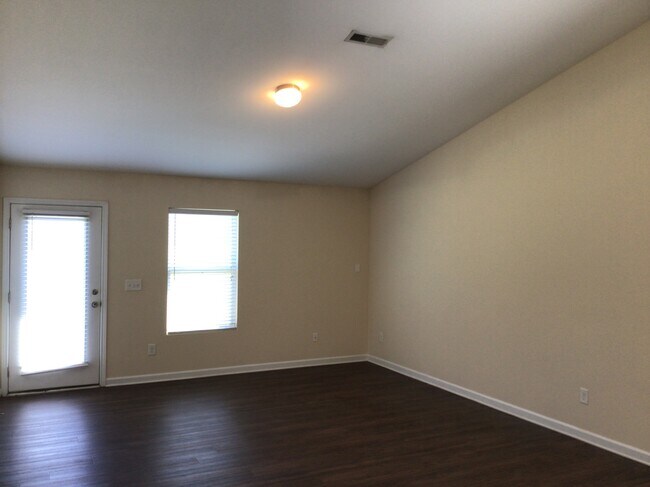 Foto del edificio - 4109 Salem Springs Ct
