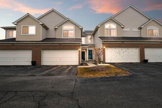 Building Photo - 341 N Patriot Dr