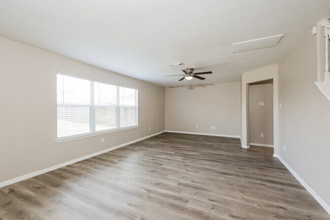 Building Photo - 19203 Anthurium Ct