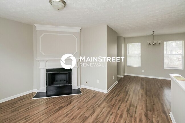 Foto del edificio - 3 Bedroom Pet-Friendly Home in Jonesboro, GA with Main Street Renewal