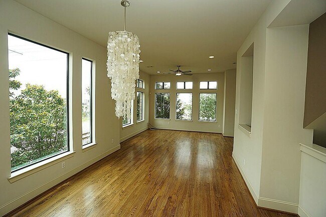 Foto del edificio - 1602 White St