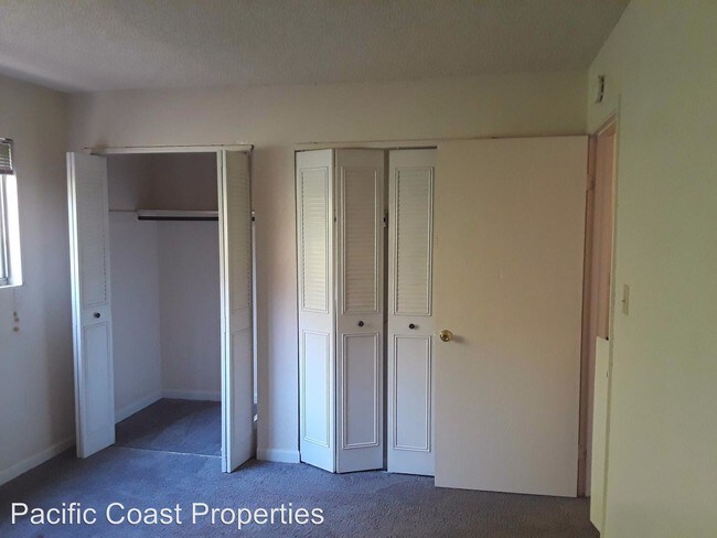 Building Photo - 2 br, 1.5 bath Apartment - 2810 F STREET