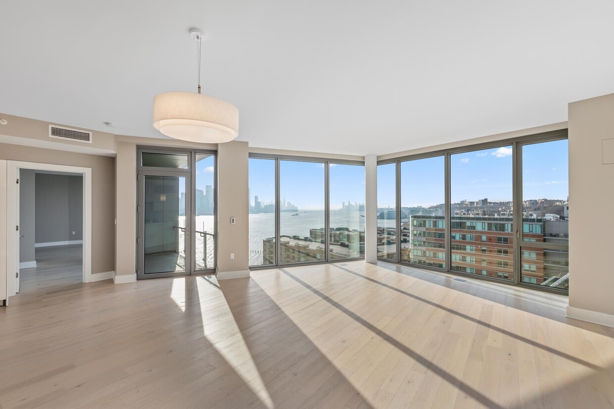Foto principal - 9 Ave at Port Imperial