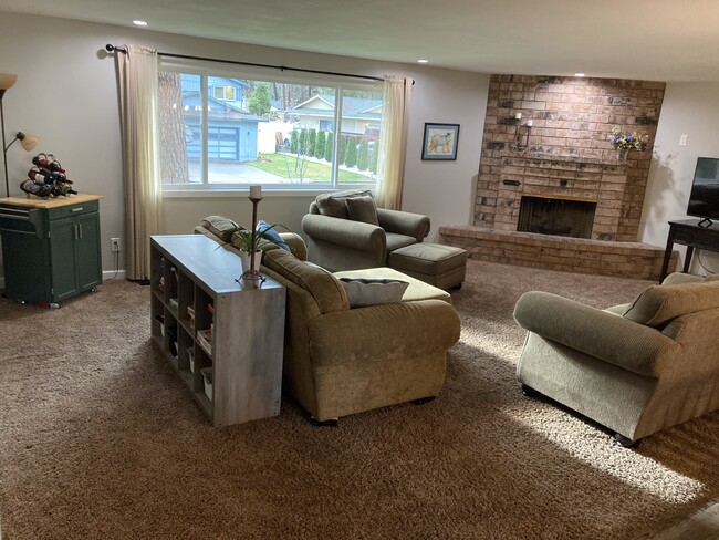 Foto del edificio - 9619 E 9th Ave