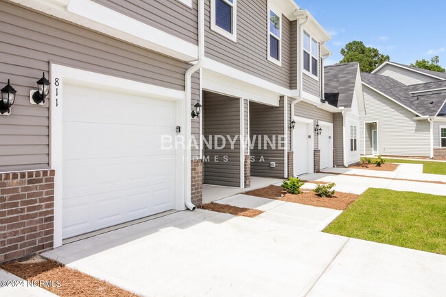 Building Photo - 811 Coosaw Pl
