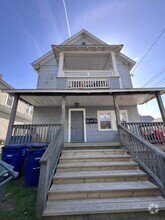 Building Photo - 81 Jetland St