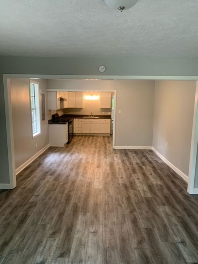 Foto del edificio - Renovated 3 Bedroom 2 Bath Home for Rent!