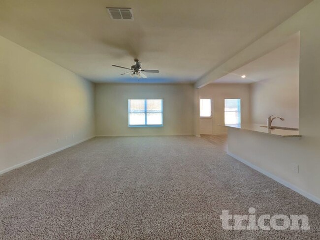 Foto del edificio - 1917 Belmont Dr