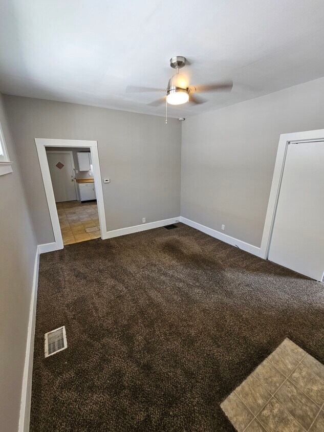 Primary Photo - 2825 C St