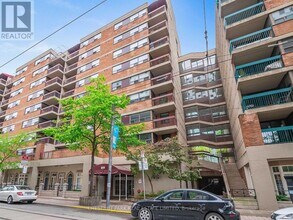 Building Photo - 89 McCaul St