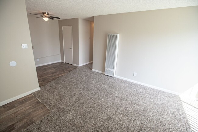 Interior Photo - Ventura Gardens Apartments