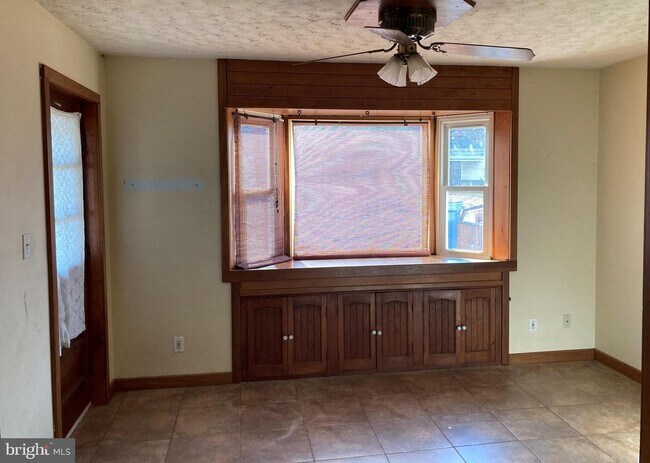 Foto del edificio - 3474 McShane Way