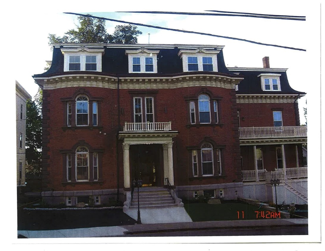 14 Kensington Park, Lynn, MA 01902 Condo for Rent in Lynn, MA