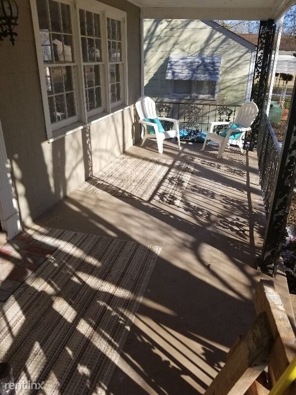 Building Photo - 3 br, 2 bath House - 112 Lancaster St. E