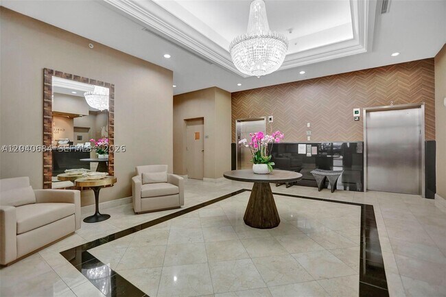 Foto del edificio - 357 Almeria Ave